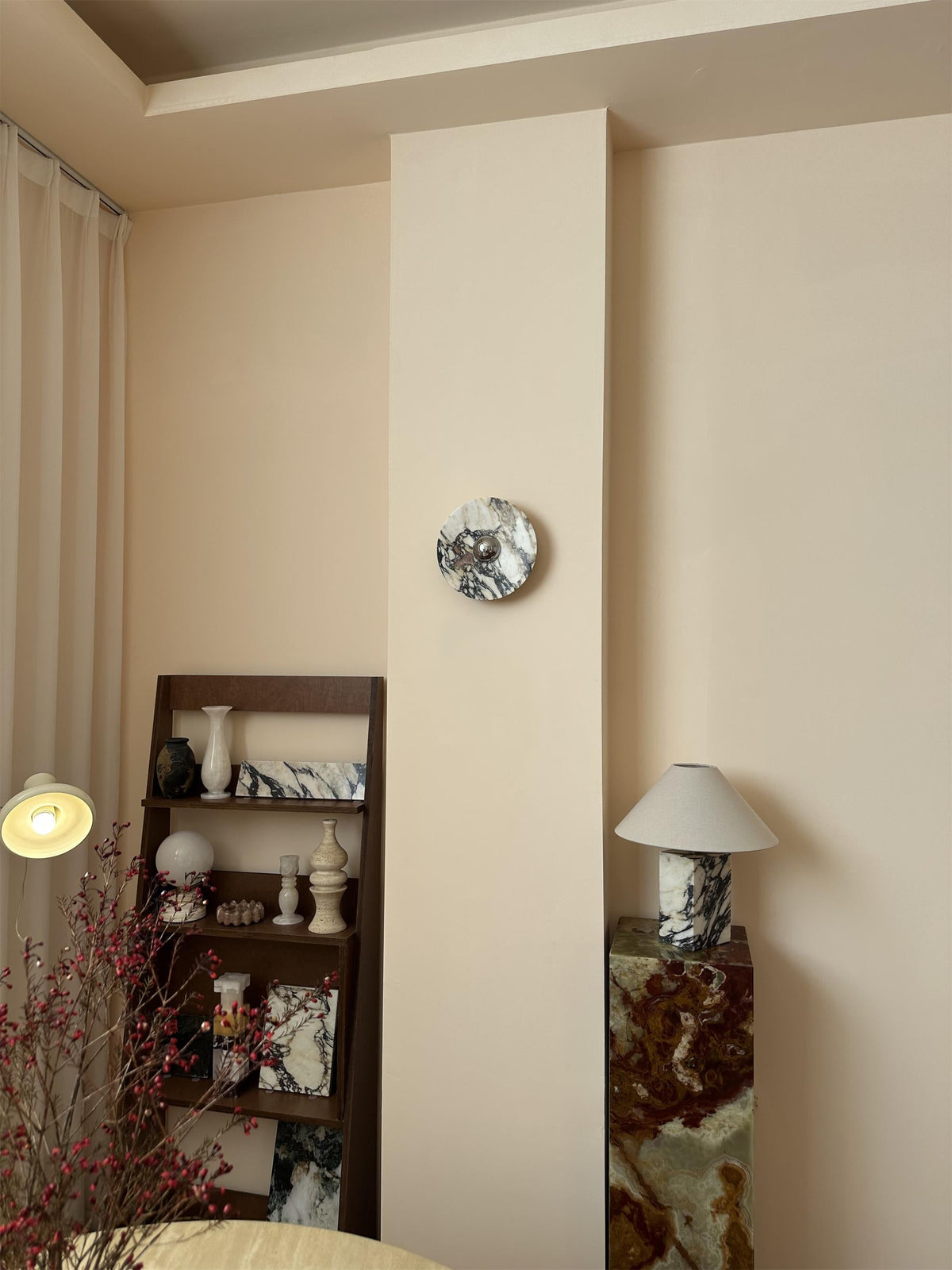 Calacatta Round Marble Sconce – Italian Calacatta Purple Marble & Chrome LED Sconce