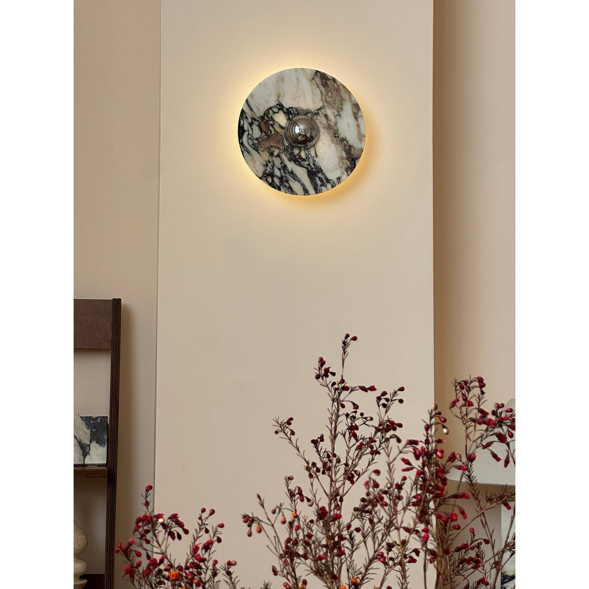 Calacatta Round Marble Sconce – Italian Calacatta Purple Marble & Chrome LED Sconce