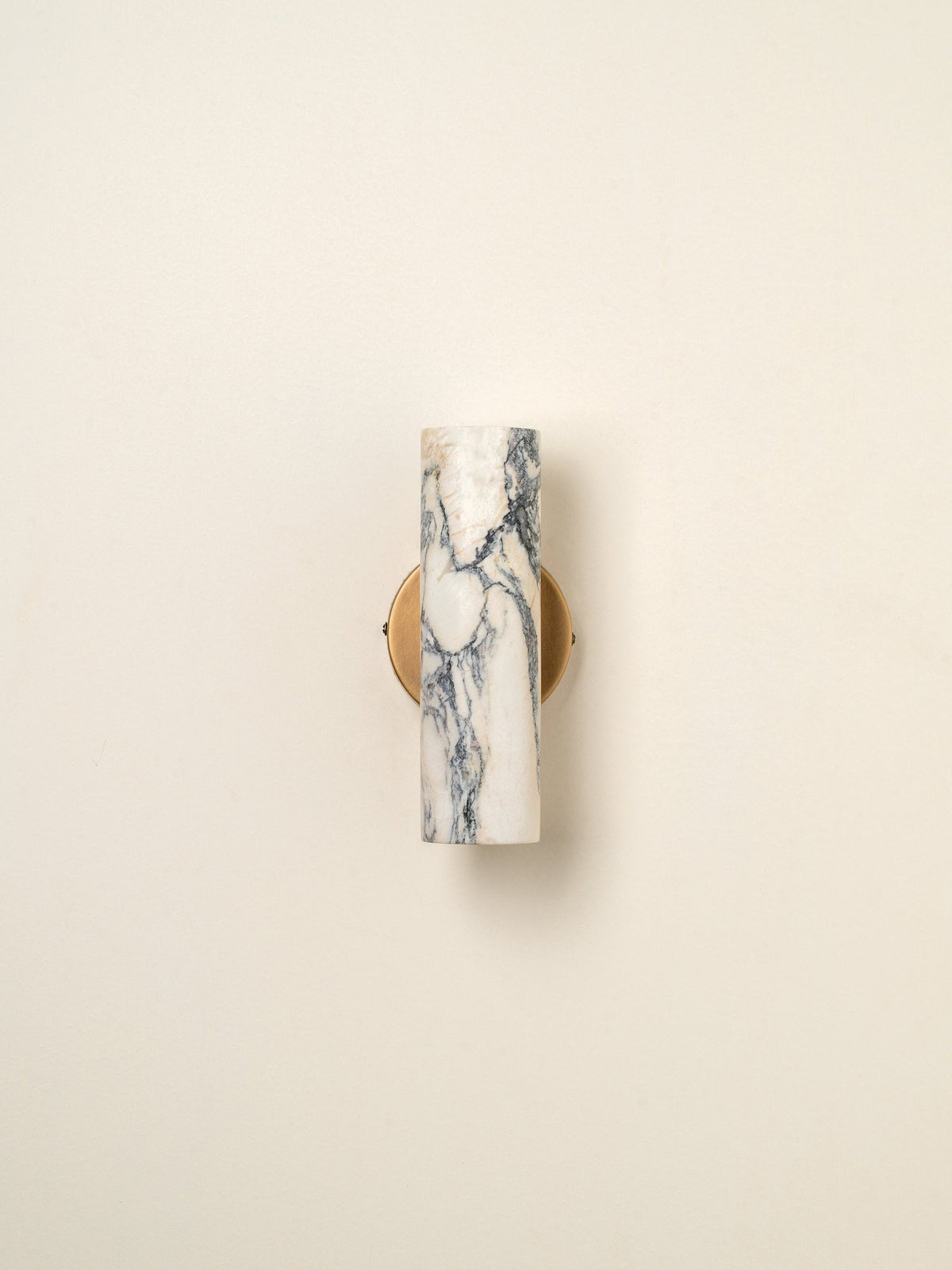 Calla Wall Lamp – Natural Marble Cylindrical Wall Sconce