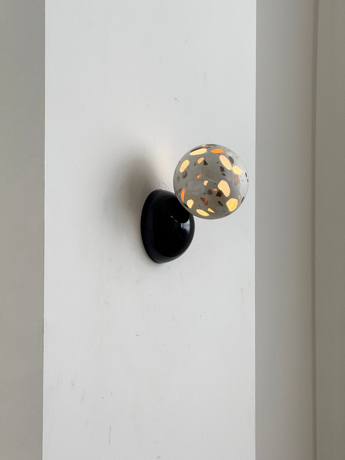 Callisto Eclipse Wall Lamp – Natural Stone & Metallic Eclipse Wall Sconce