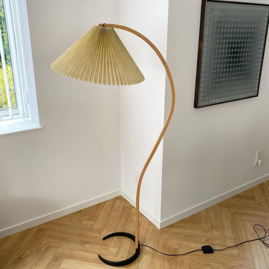Caprani Floor Lamp – 1970s Scandinavian Bentwood & Pleated Linen Floor Lamp