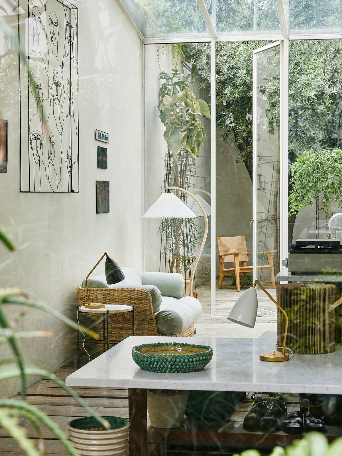 Caprani Floor Lamp – 1970s Scandinavian Bentwood & Pleated Linen Floor Lamp