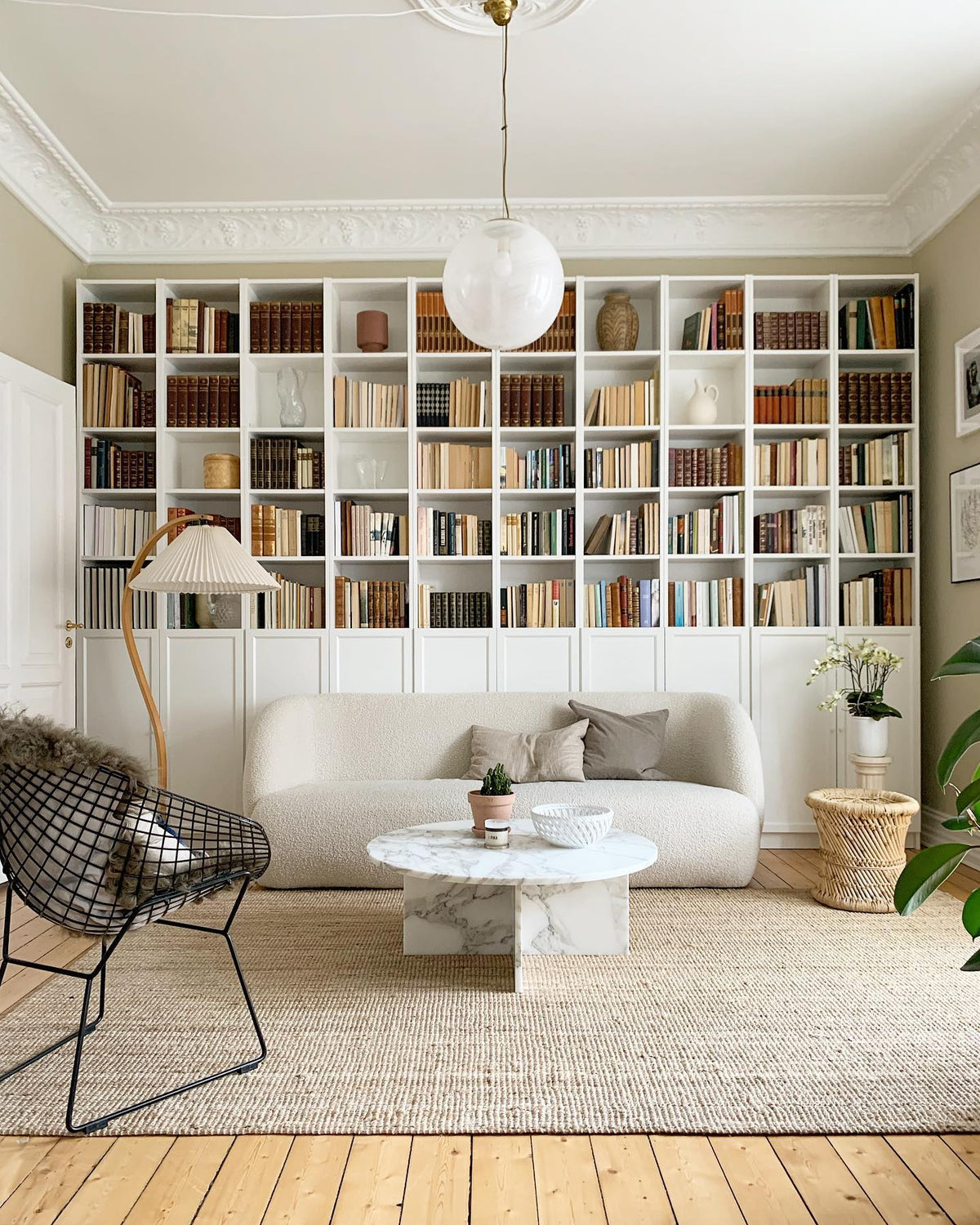 Caprani Floor Lamp – 1970s Scandinavian Bentwood & Pleated Linen Floor Lamp