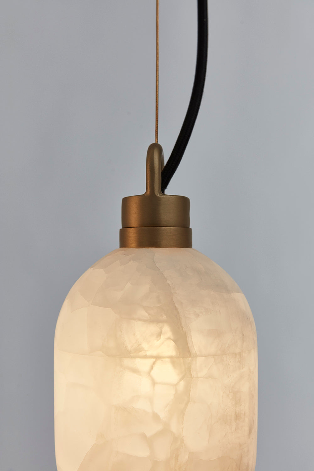 Capsa Alabaster Pendant Lamp – Brass & Carved Translucent Natural Alabaster Mini Pendant Light