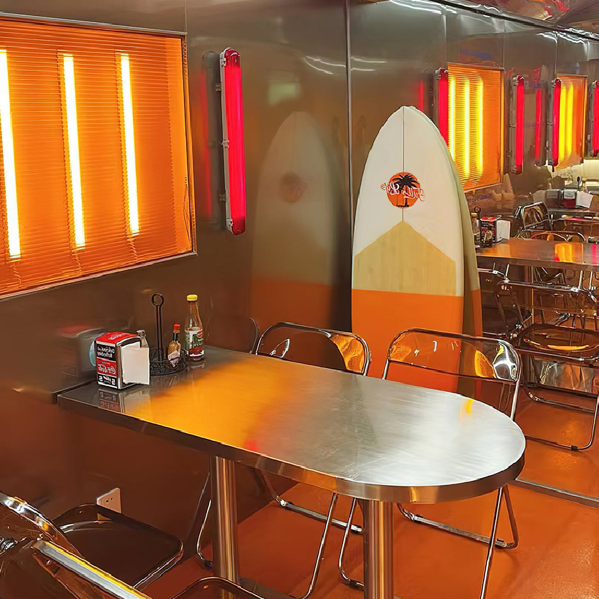 Capsules Joy Wall Lamp – 1970s Space Age Red LED Capsule Wall Sconce