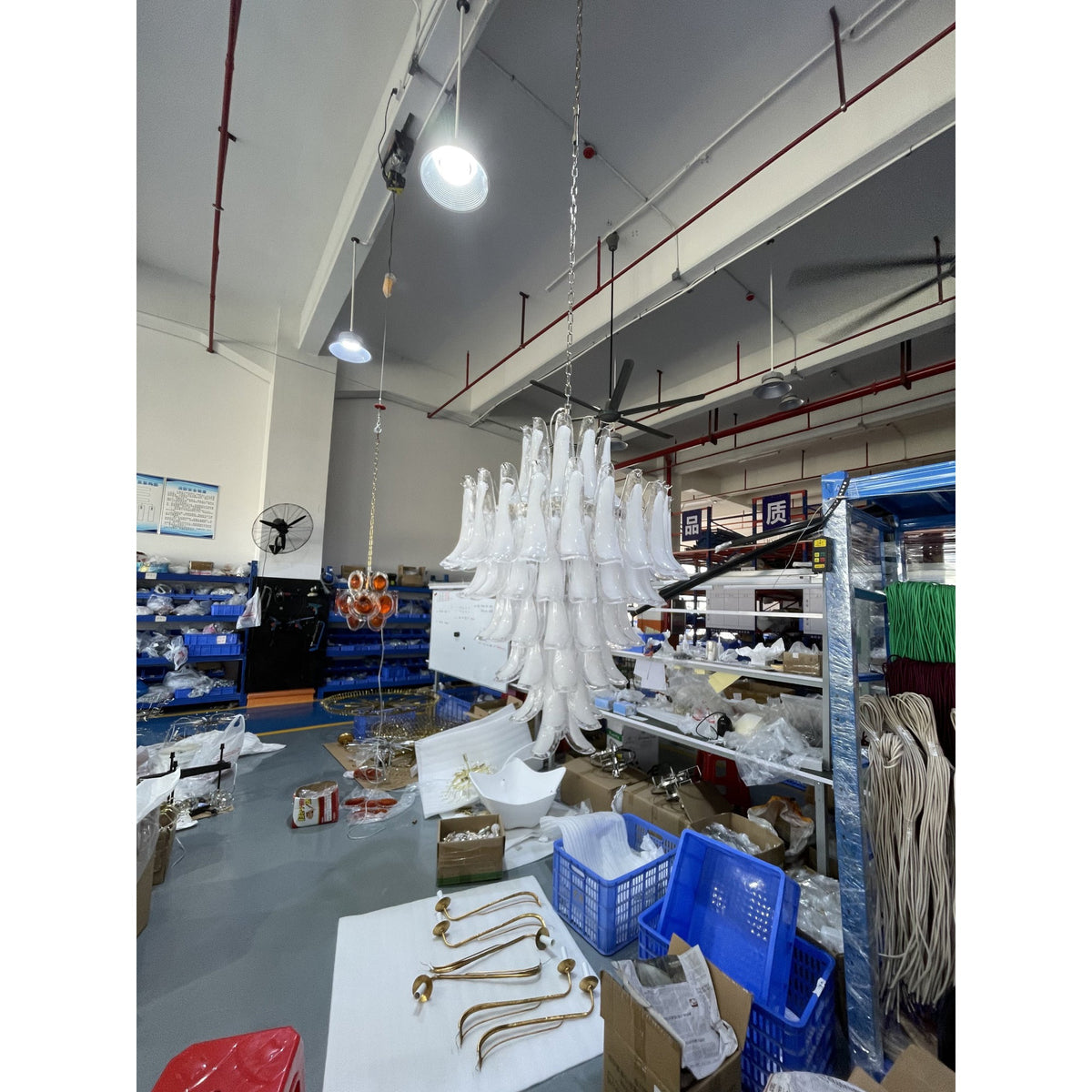Caramello Petal Chandelier – Cascading Glass Petal Statement Chandelier