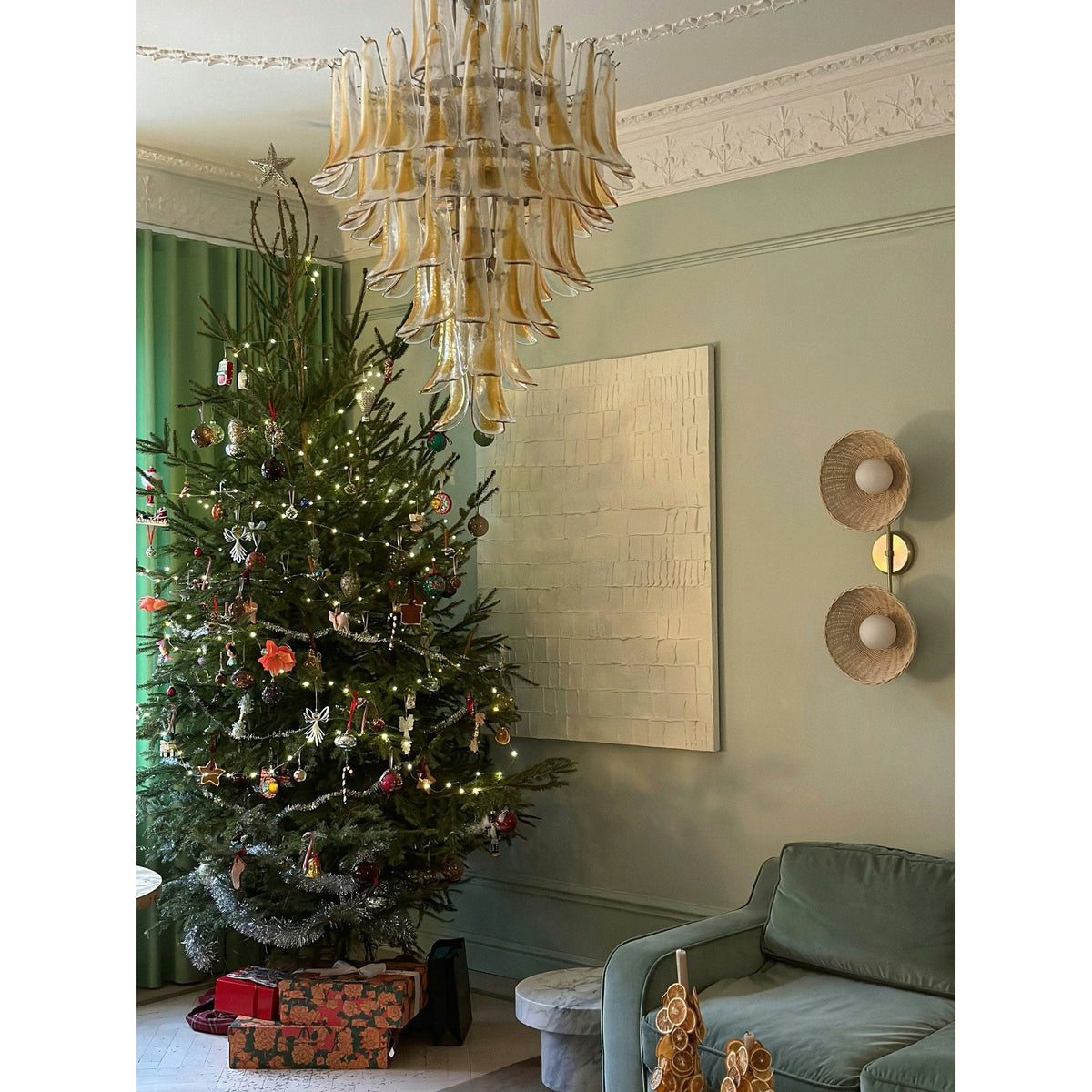 Caramello Petal Chandelier – Cascading Glass Petal Statement Chandelier