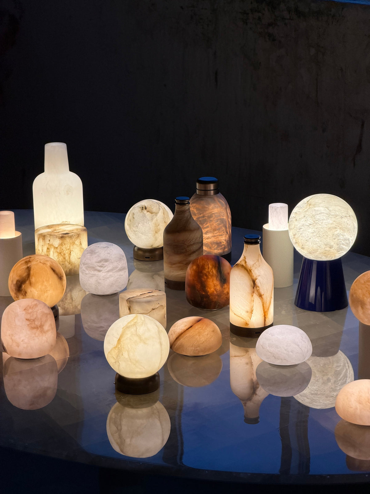 Carpyen Alabast Table Lamp (Built-in Battery) – Rechargeable Natural Alabaster Wireless Accent Light