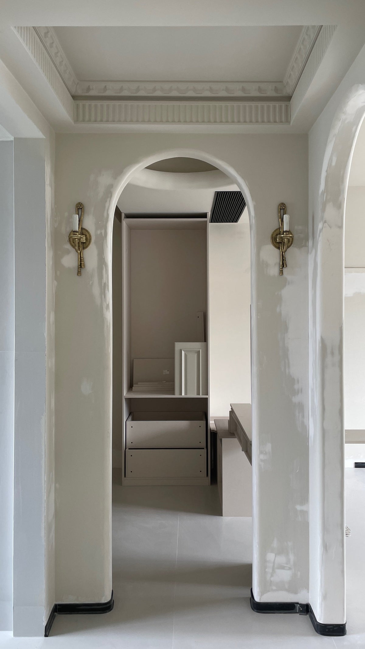 Cast Brass Sconce – Neo-Classical Rope & Tassel Solid Brass Sconce