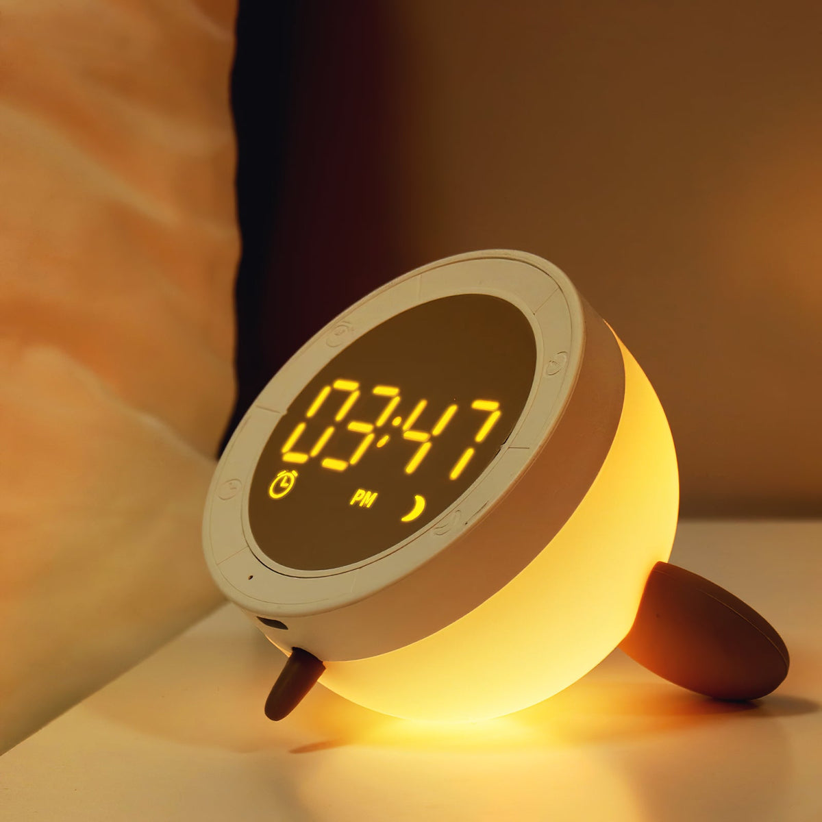Cat Mouse Clock Night Light - Rechargeable Silicone LED Alarm Clock | Tail-Rotating Dimmer & Sound Activated Display
