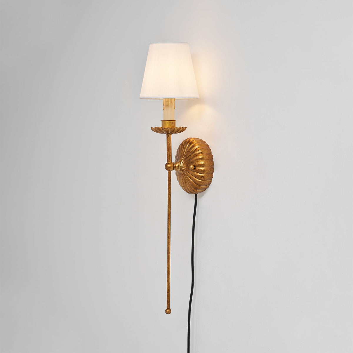 Catina Plug-in Wall Lamp – Antique Gold Leaf Fabric Shade Plug-In Sconce