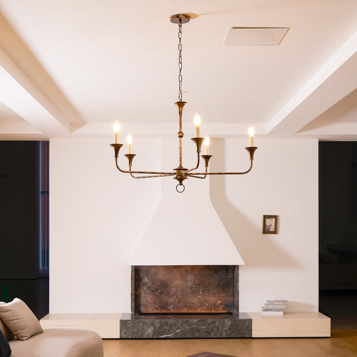 Cecil Chandelier – Minimalist Fluid Arm Candelabra Chandelier