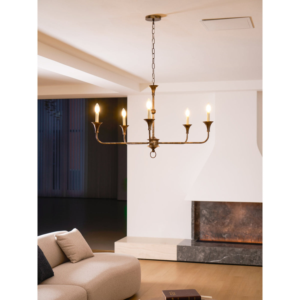 Cecil Chandelier – Minimalist Fluid Arm Candelabra Chandelier