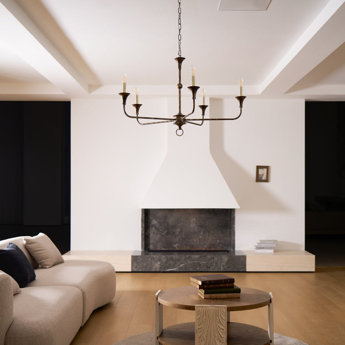 Cecil Chandelier – Minimalist Fluid Arm Candelabra Chandelier