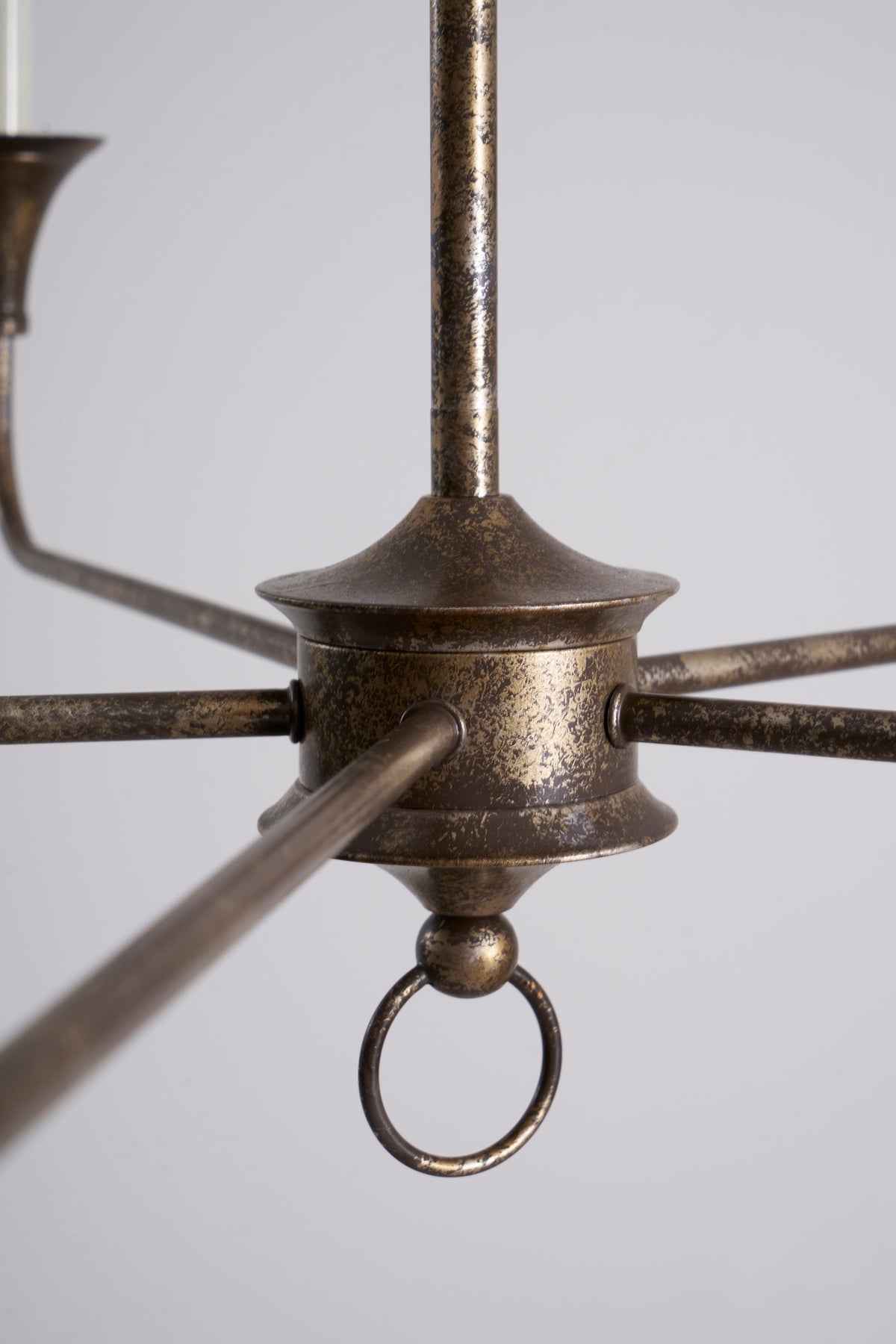 Cecil Chandelier – Minimalist Fluid Arm Candelabra Chandelier