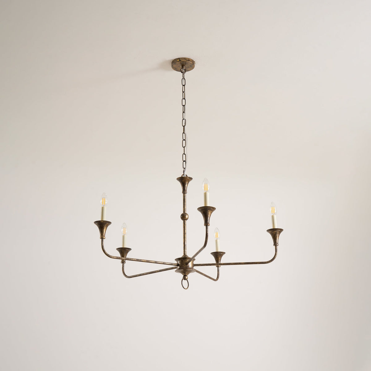 Cecil Chandelier – Minimalist Fluid Arm Candelabra Chandelier