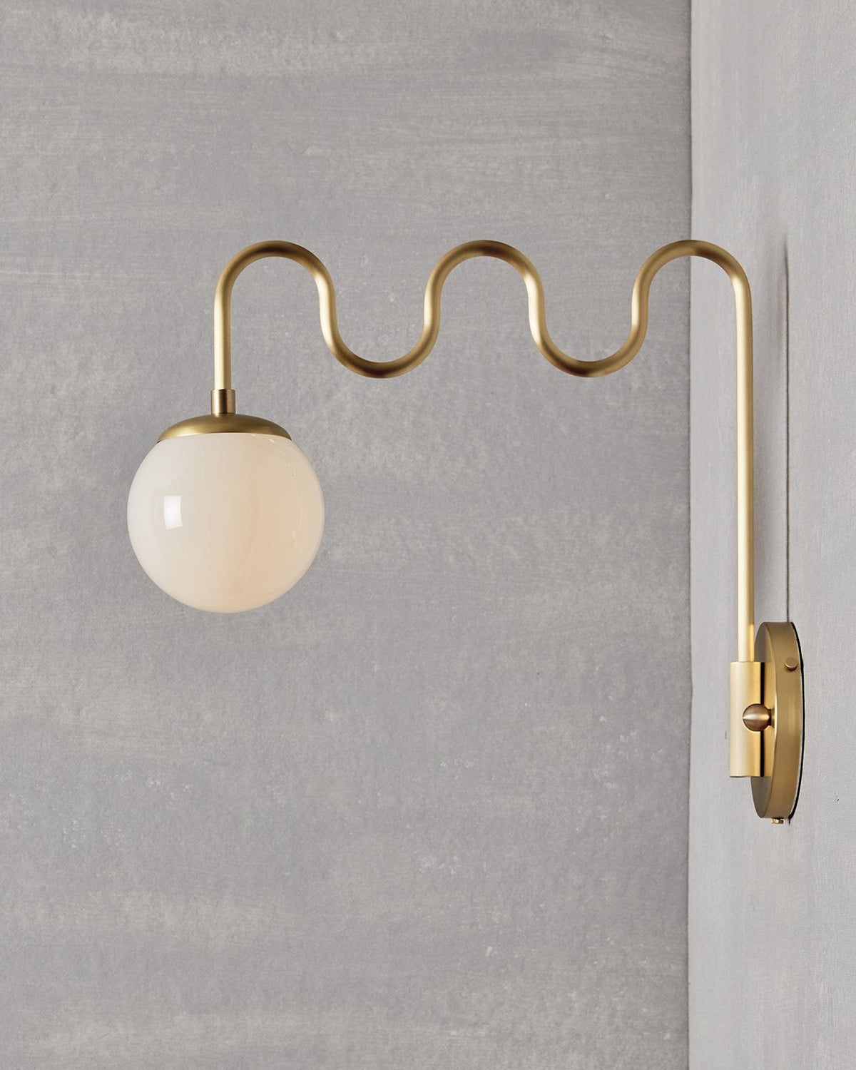 Cecil Wall Lamp – Undulating Bent Brass Arm & Swivel Glass Globe Sconce