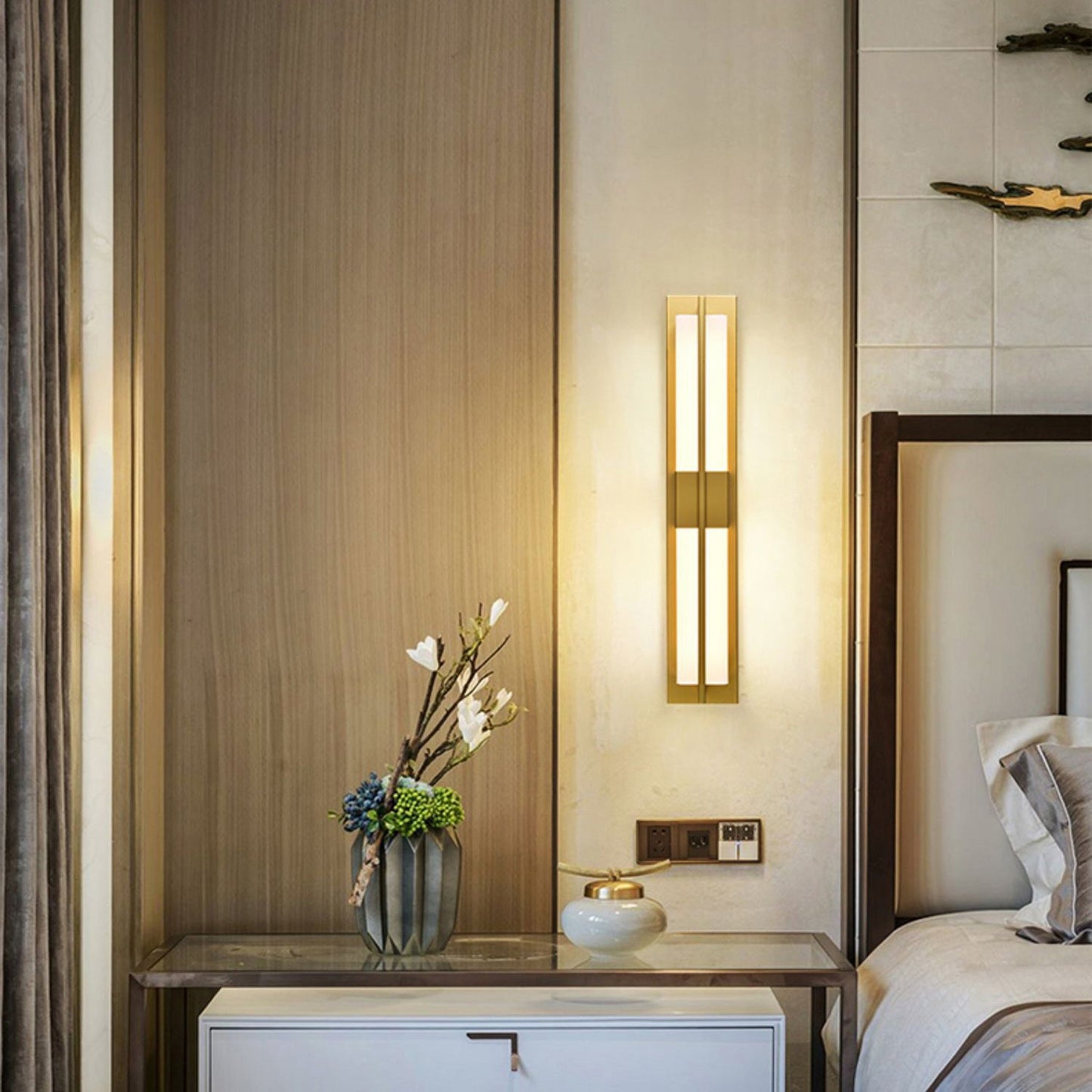 Cecily LED Alabaster Sconce - Modern Glam Heritage Brass & Natural Stone Wall Light