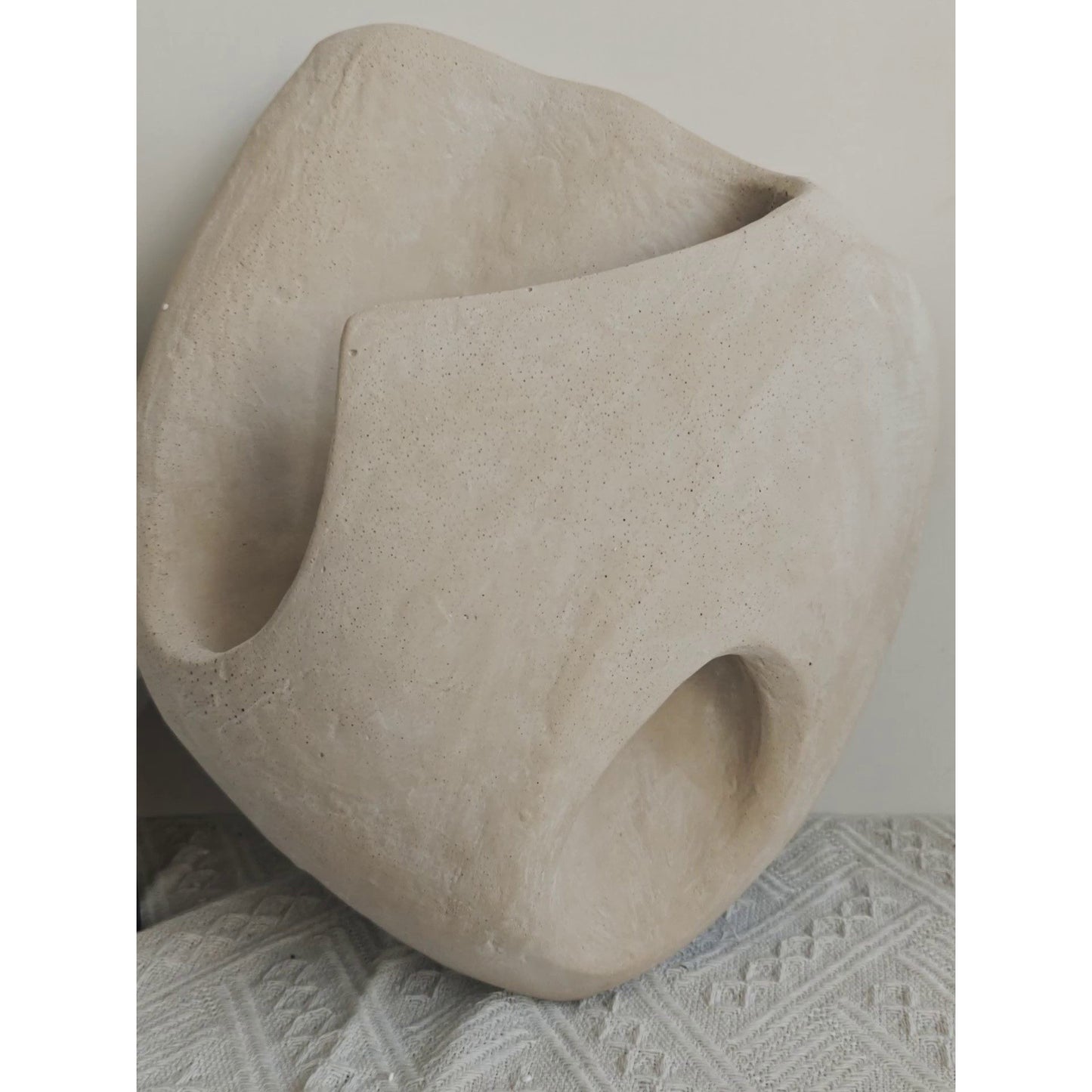 Cement Hollow Wall Lamp - Modern Minimalist Architectural Concrete Sconce