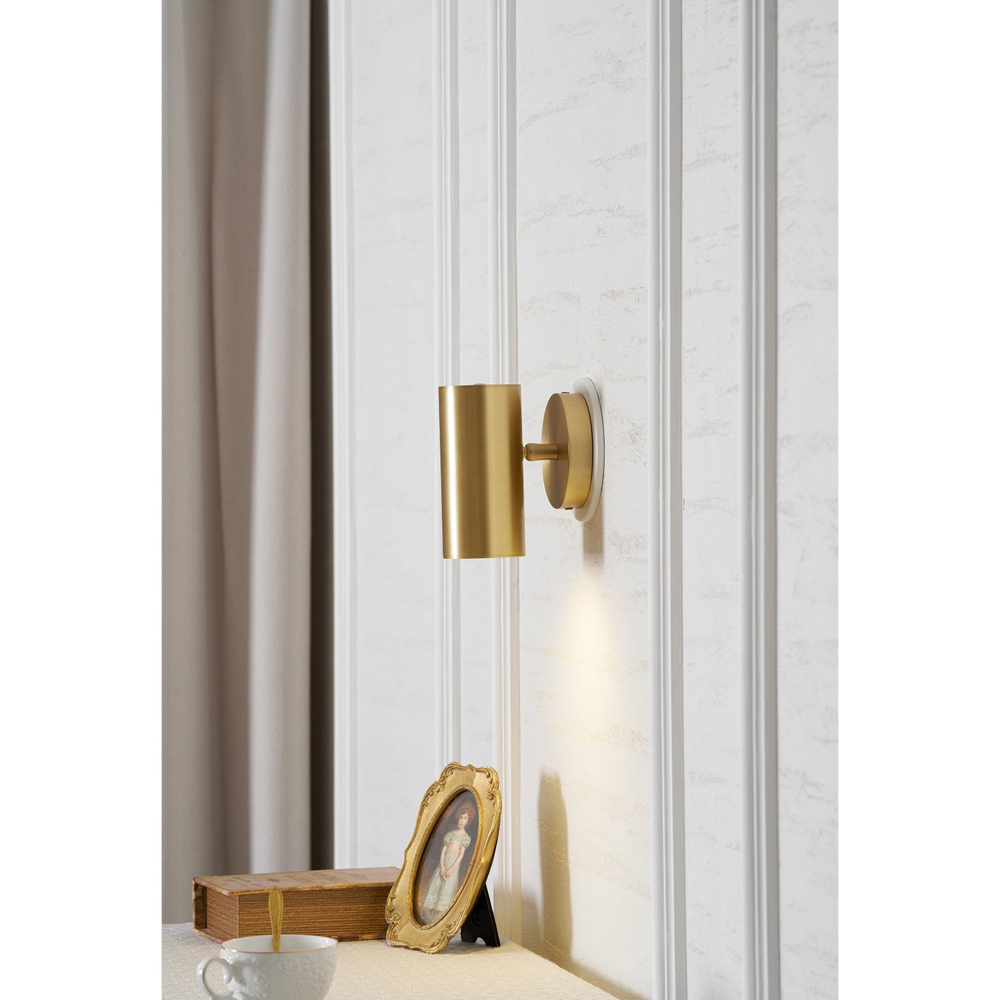 Champeaux Sconce - Minimalist Solid Brass Industrial Cylinder Wall Light