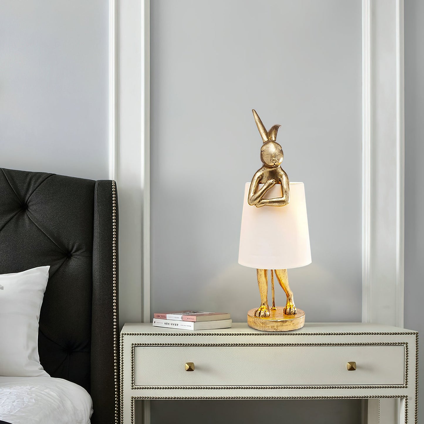 Chester Rabbit Table Lamp - Whimsical Sculptural Resin Animal Lamp