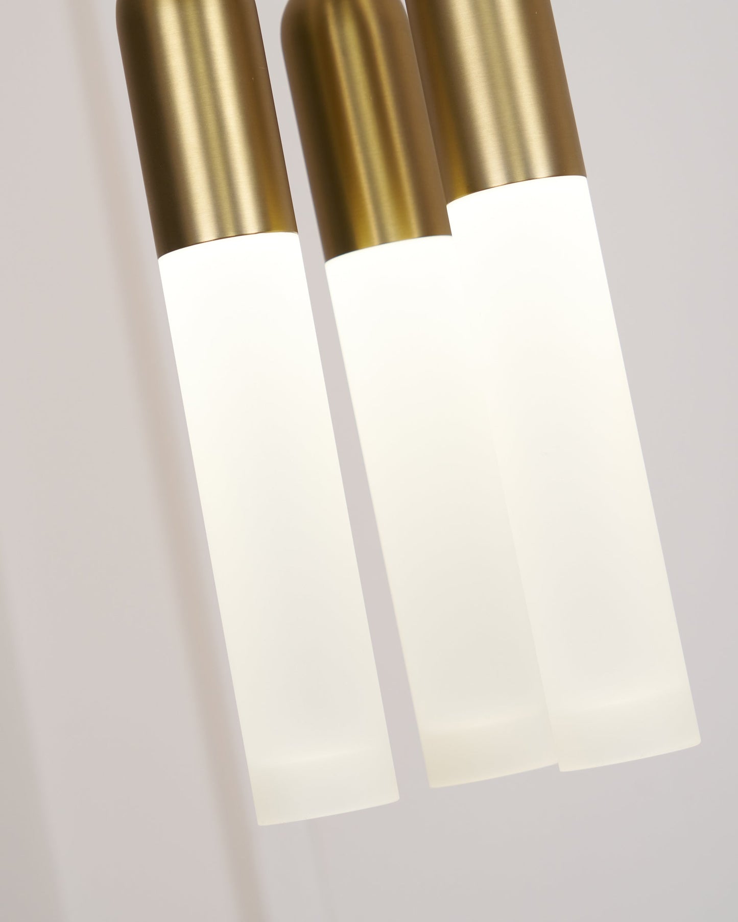 Chrishell Pendant Lamp - Modern Sculptural Aluminum & Acrylic LED Drop