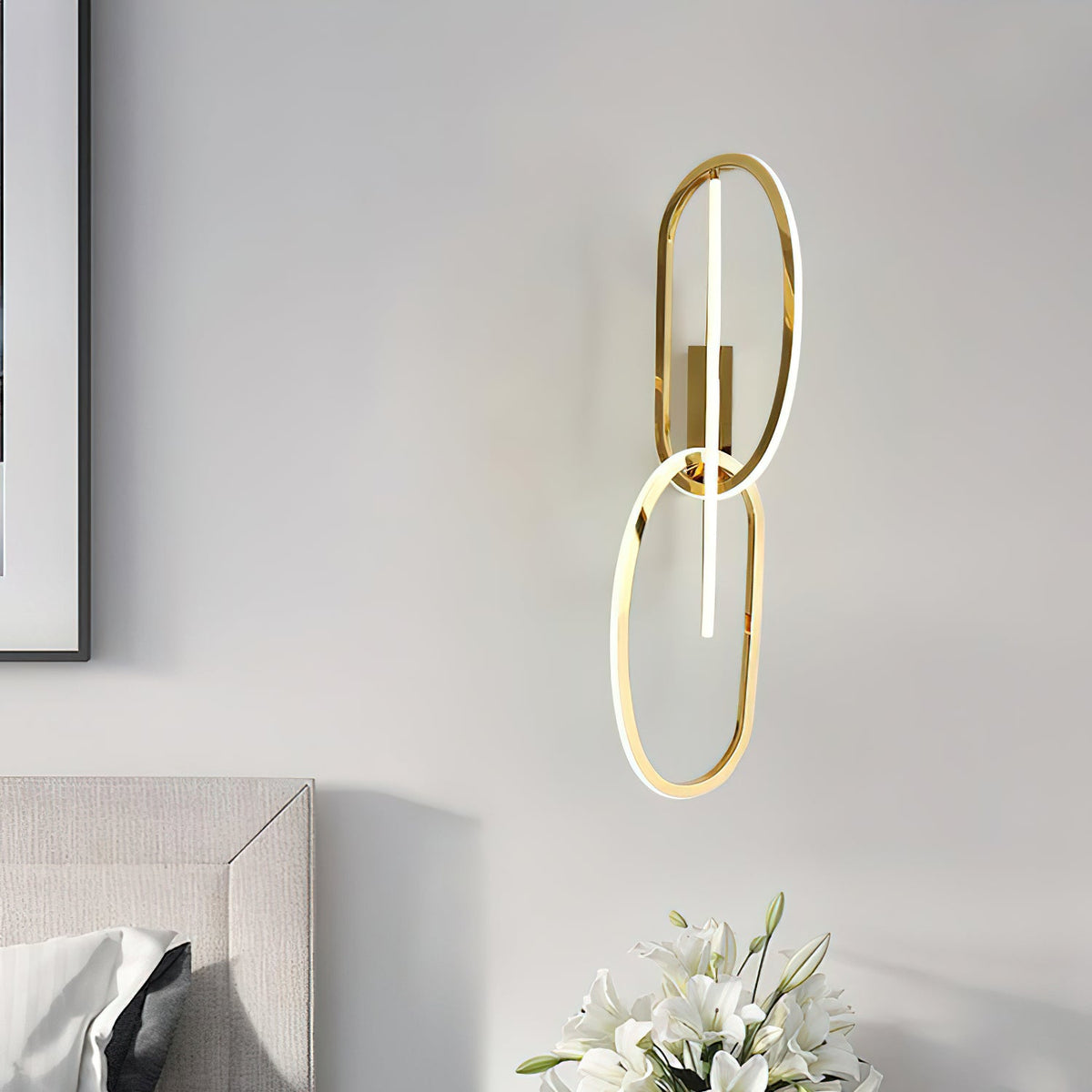 Circa LED Wall Lamp – Sculptural Interlinking Ring LED Wall Sconce