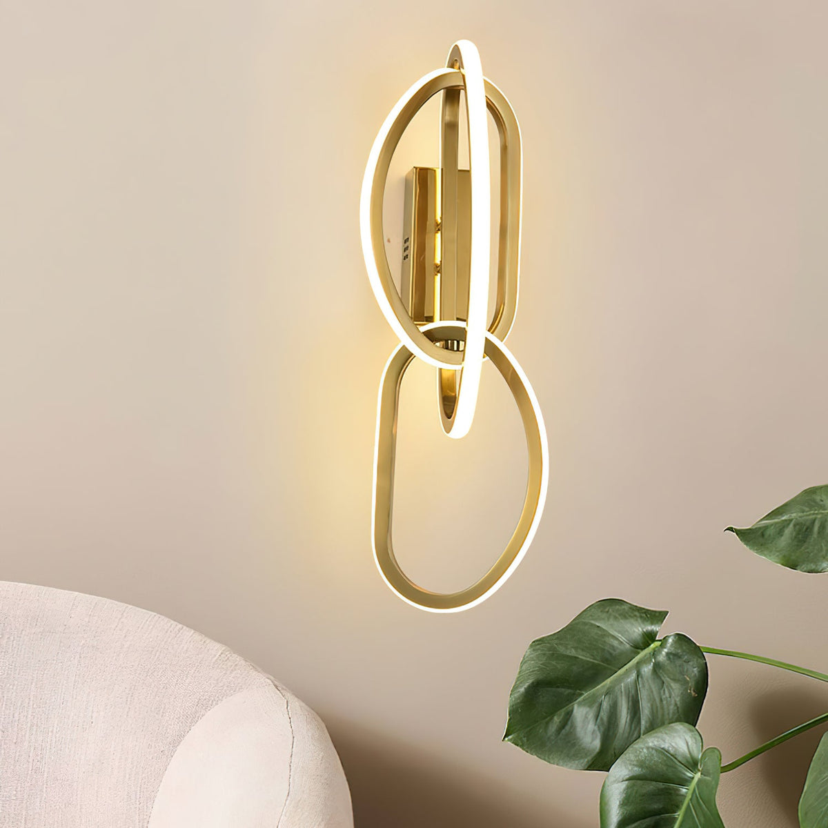 Circa LED Wall Lamp – Sculptural Interlinking Ring LED Wall Sconce