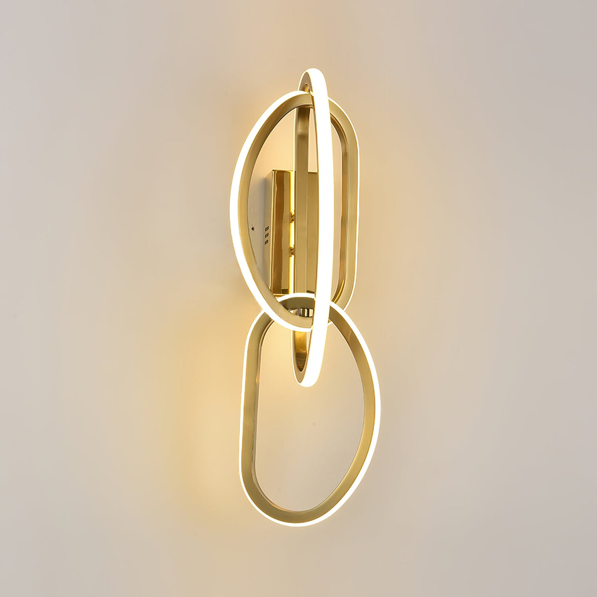 Circa LED Wall Lamp – Sculptural Interlinking Ring LED Wall Sconce