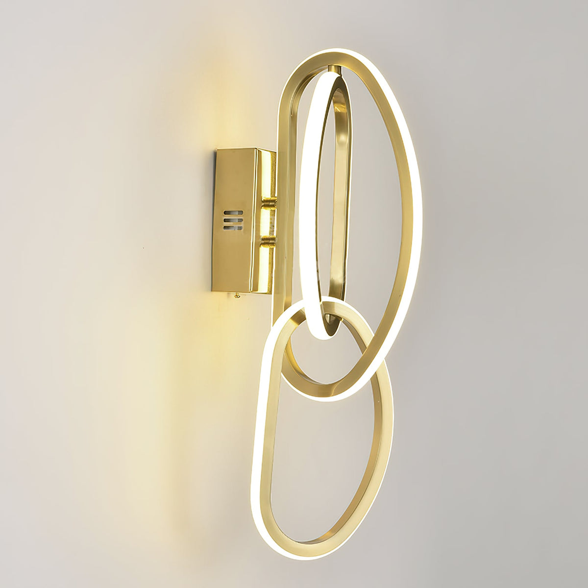 Circa LED Wall Lamp – Sculptural Interlinking Ring LED Wall Sconce