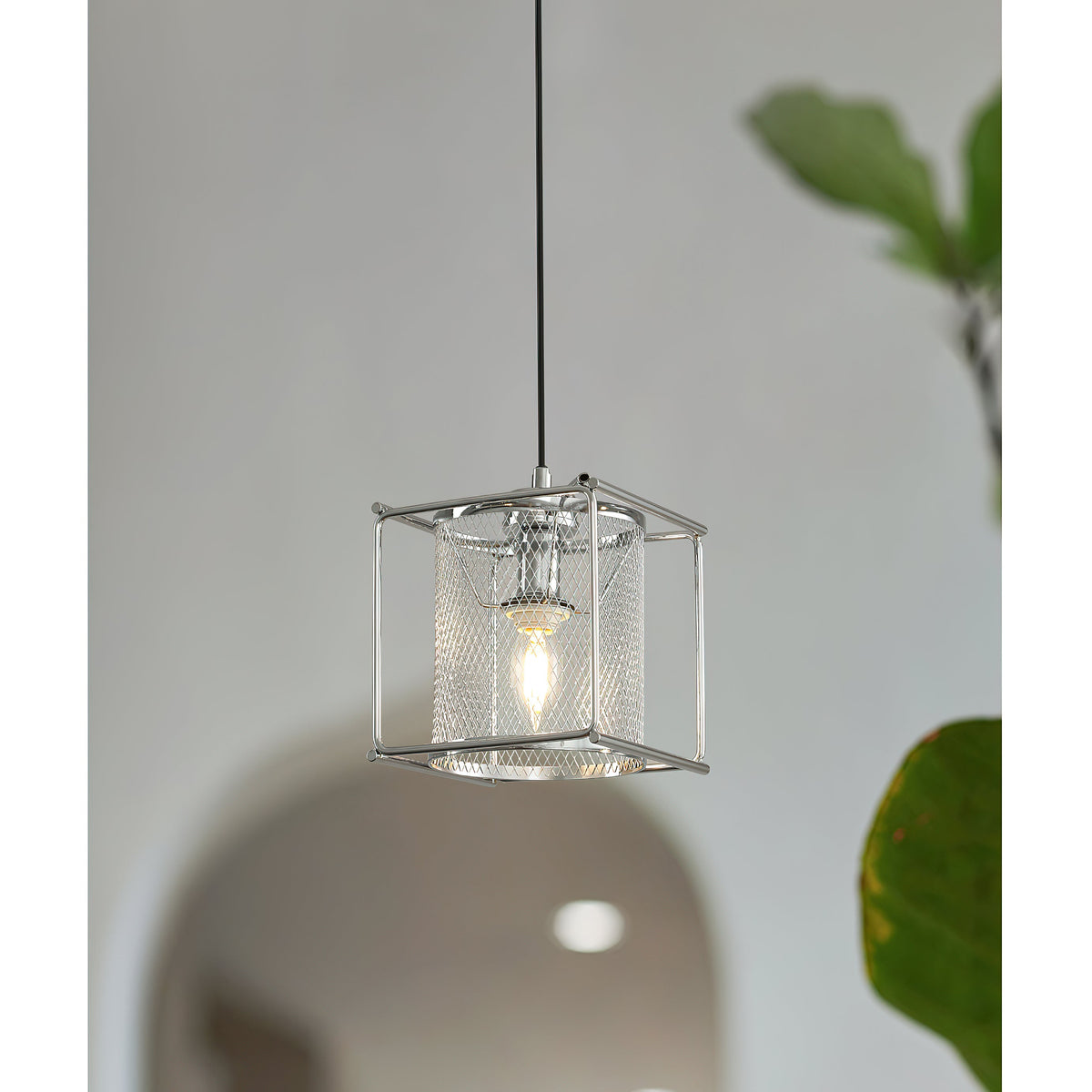 Clarus Pendant Lamp – Refined Industrial Chrome Mesh Drum Pendant