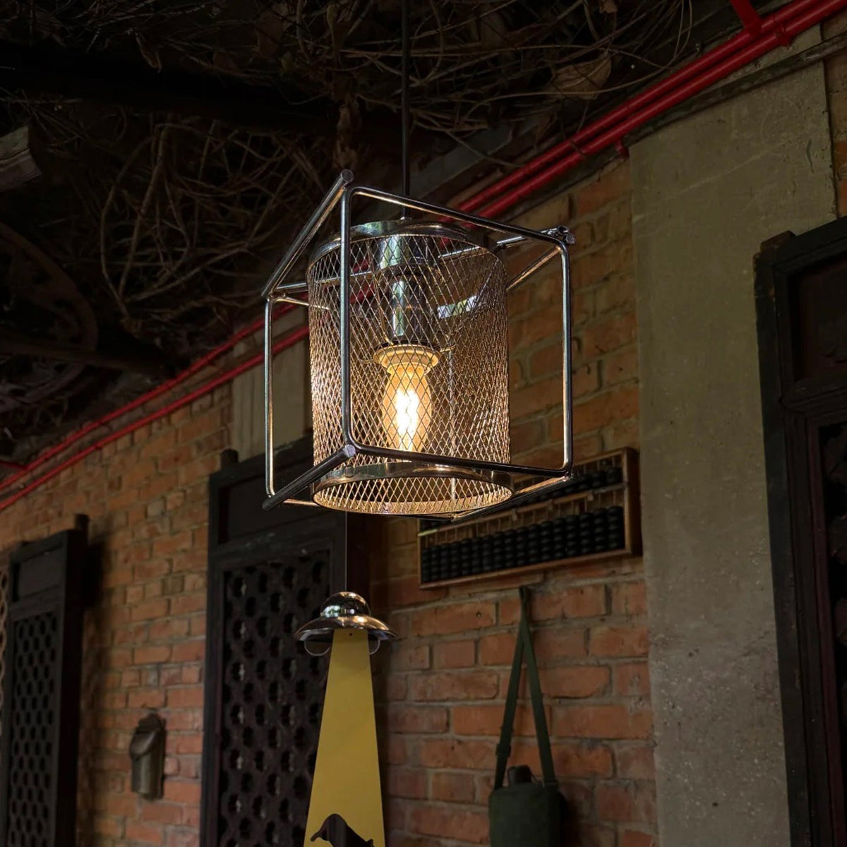 Clarus Pendant Lamp – Refined Industrial Chrome Mesh Drum Pendant