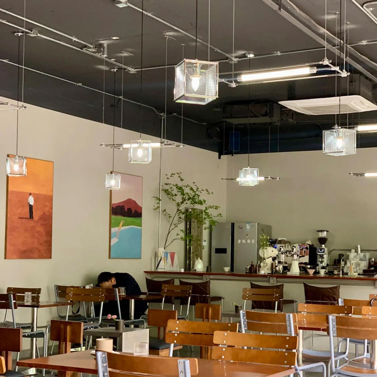 Clarus Pendant Lamp – Refined Industrial Chrome Mesh Drum Pendant