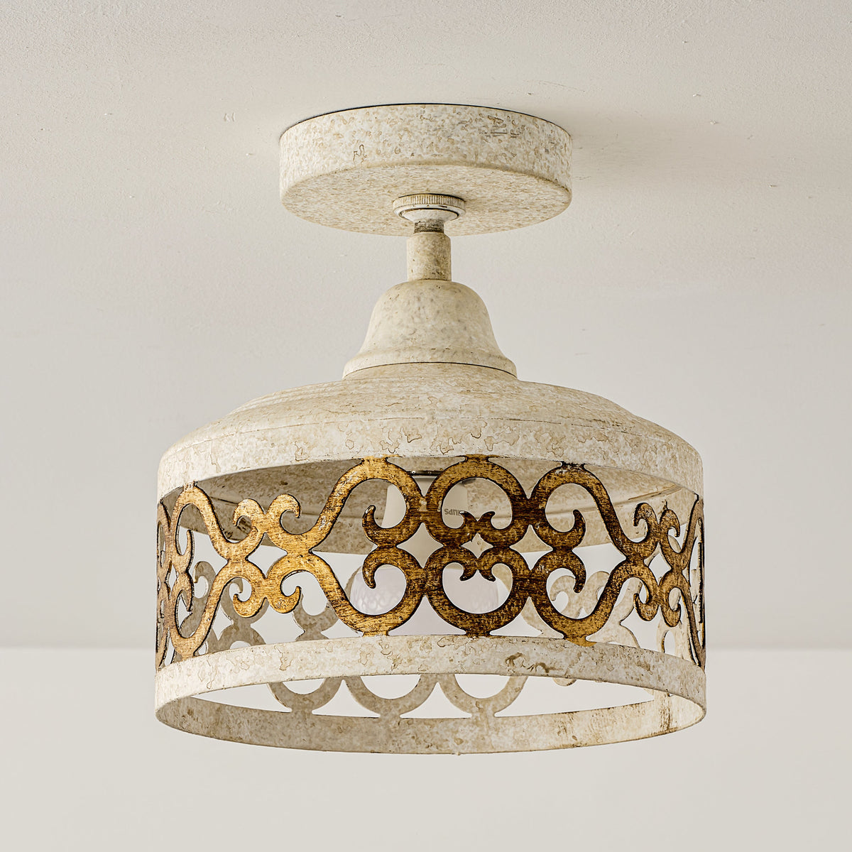 Claudette Pendant Lamp – Rustic Farmhouse Iron Dome Pendant