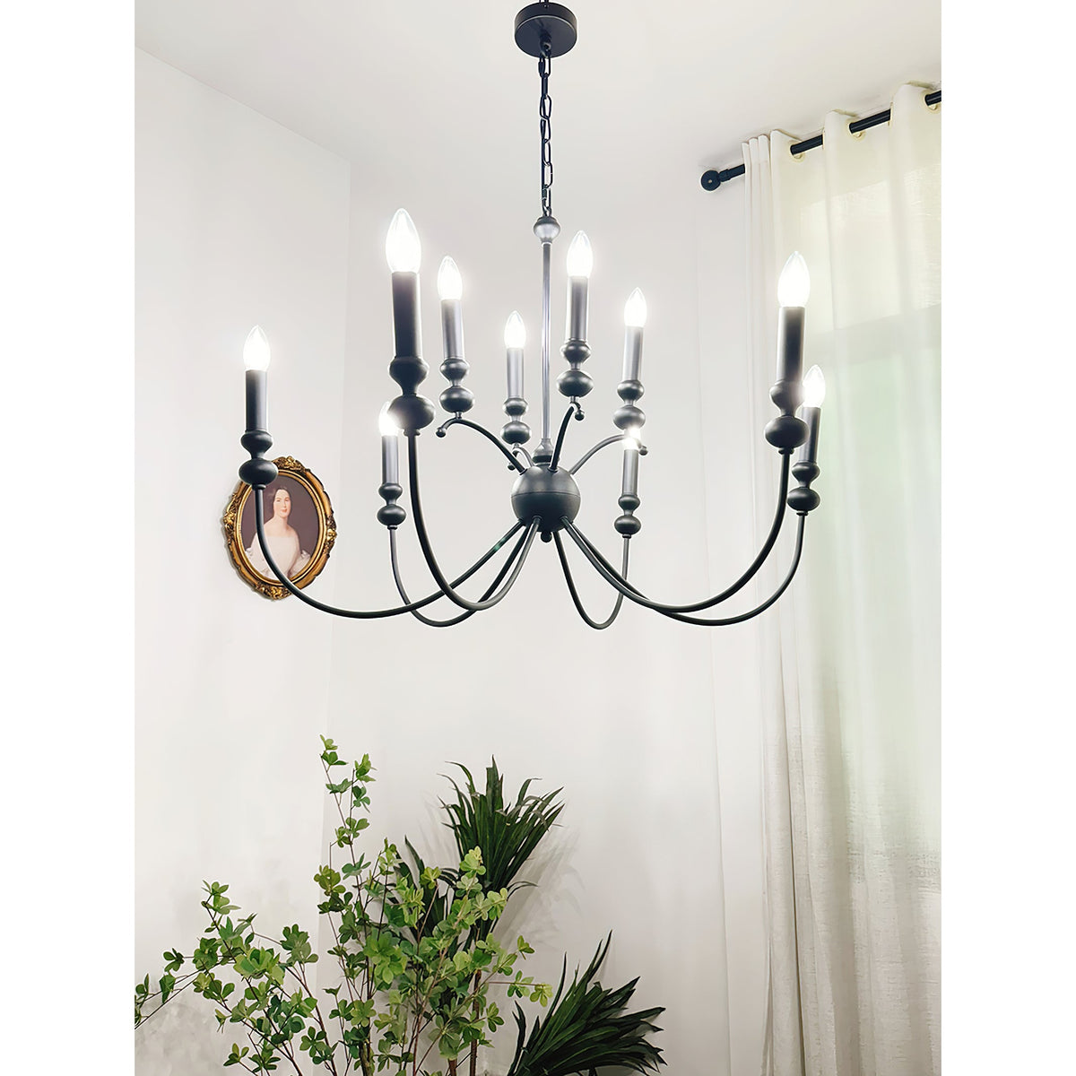 Clerise Chandelier – Bold 10-Light Matte Black Brass Chandelier