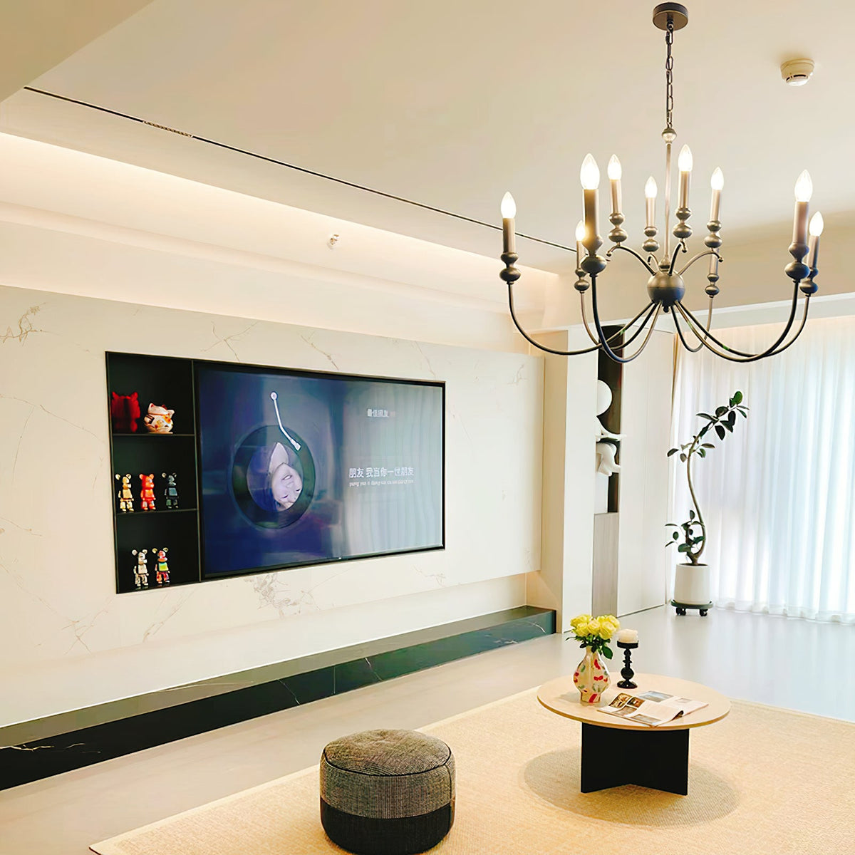Clerise Chandelier – Bold 10-Light Matte Black Brass Chandelier