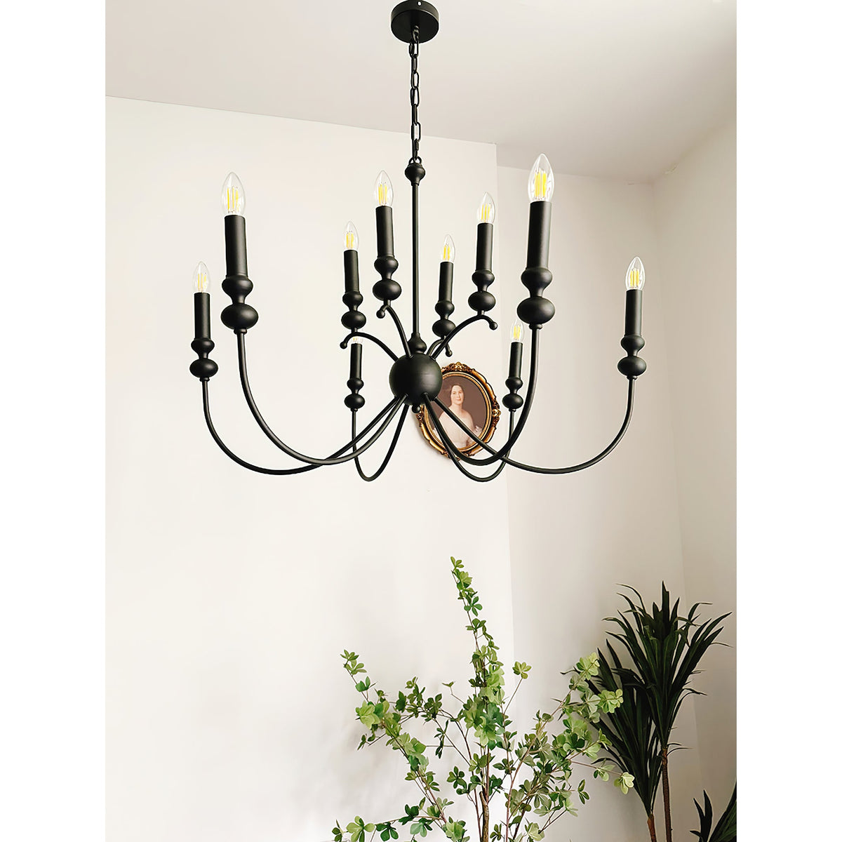 Clerise Chandelier – Bold 10-Light Matte Black Brass Chandelier