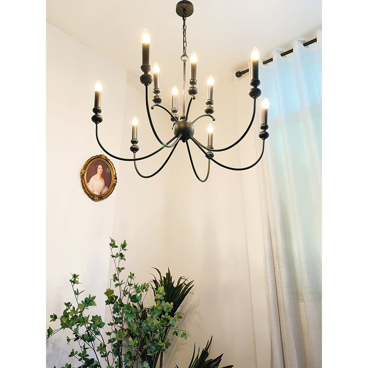 Clerise Chandelier – Bold 10-Light Matte Black Brass Chandelier
