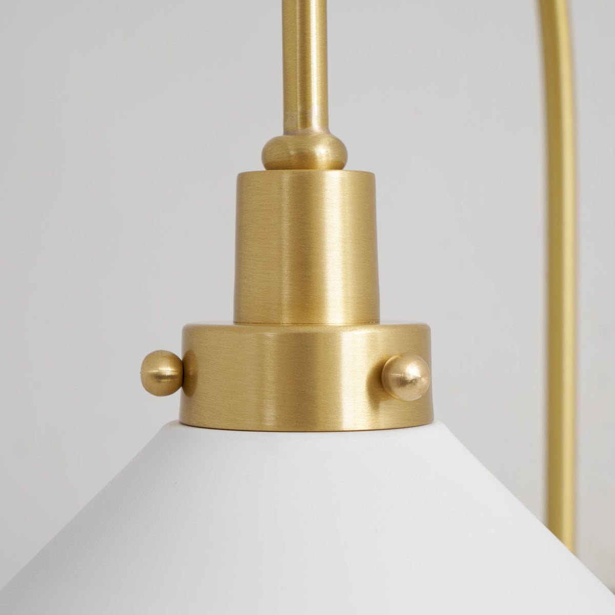 Clivedon Wall Lamp – Classic Gooseneck Metal & Aged Brass Sconce