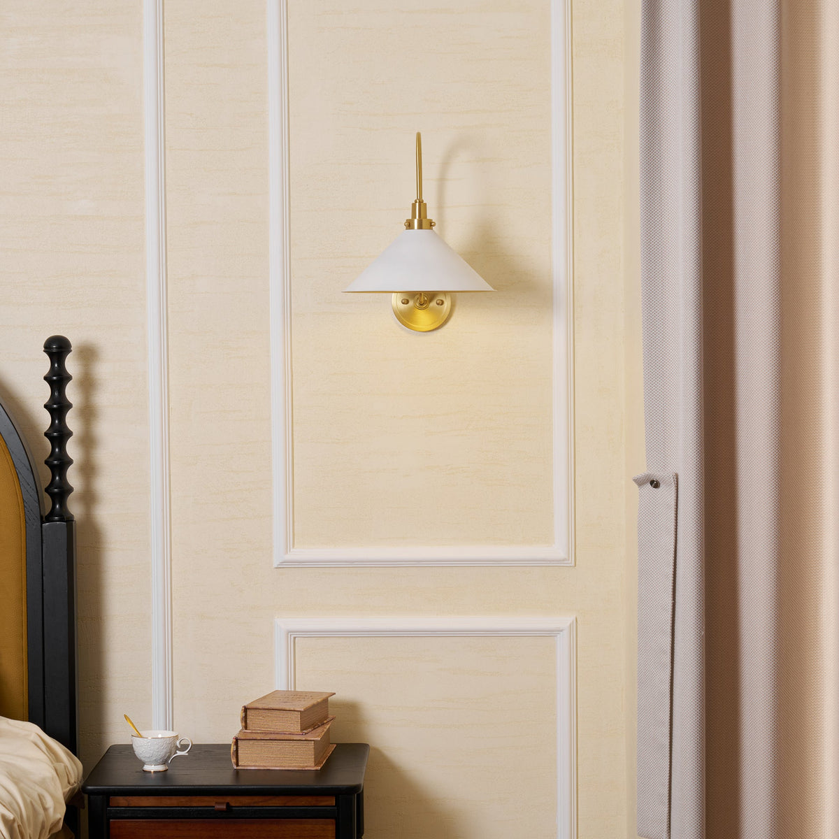 Clivedon Wall Lamp – Classic Gooseneck Metal & Aged Brass Sconce