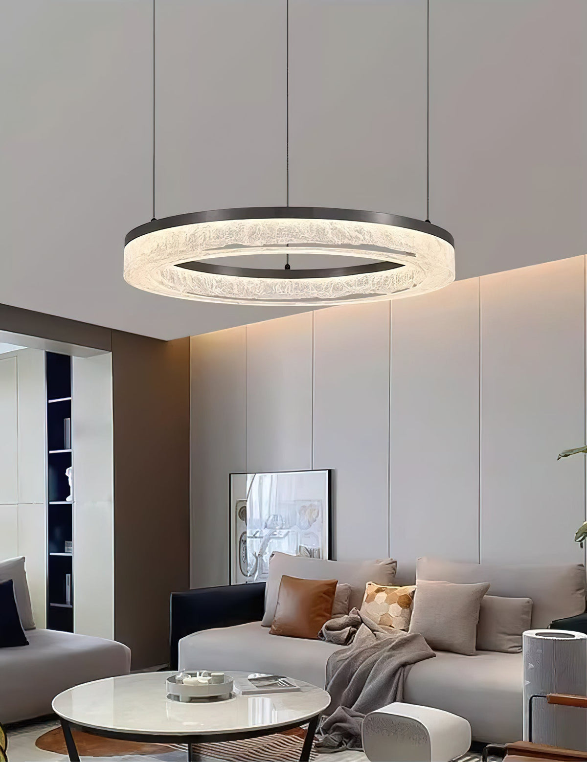 Coblitz Round LED Chandelier – Sculptural Geometric Ring Pendant