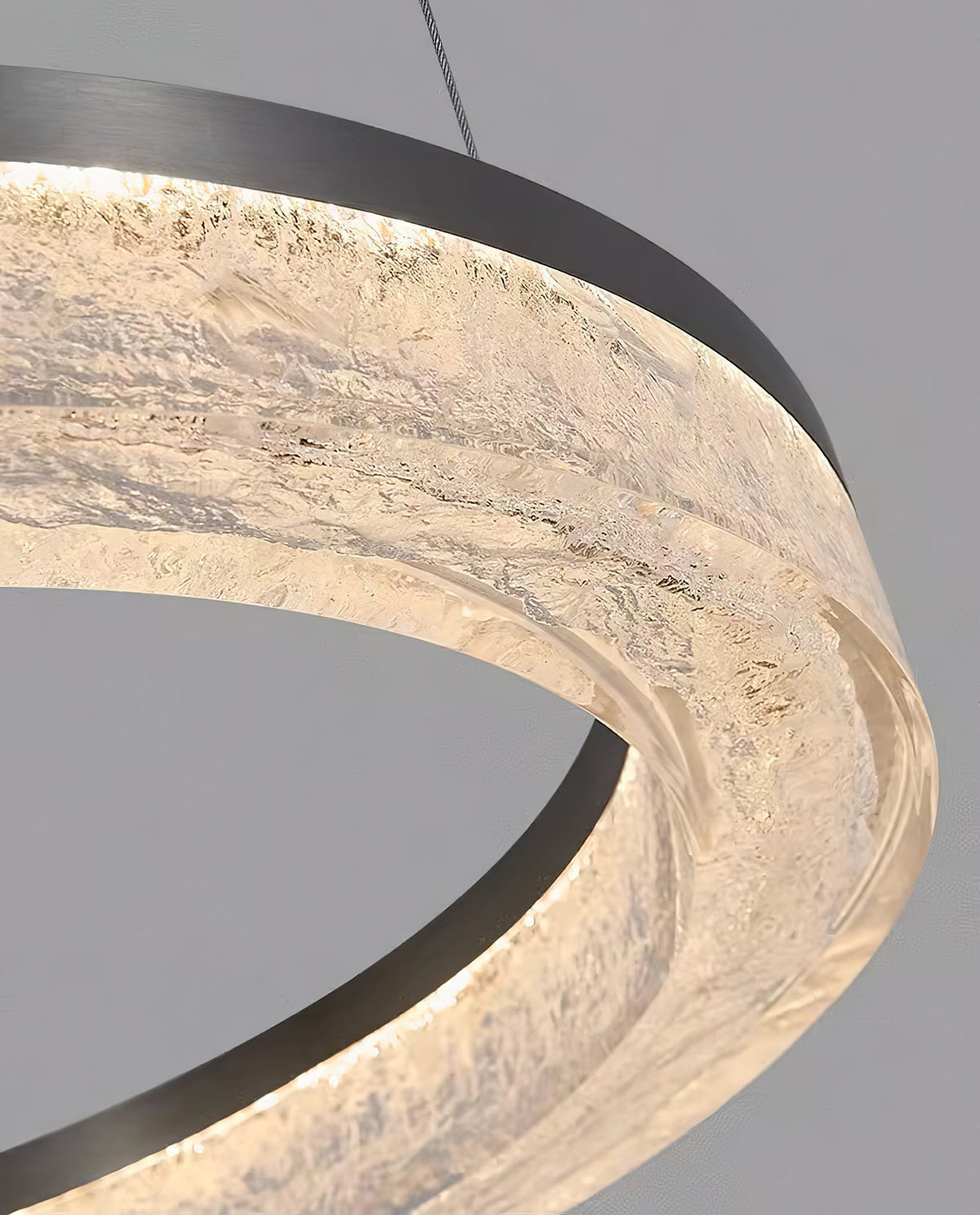 Coblitz Round LED Chandelier – Sculptural Geometric Ring Pendant