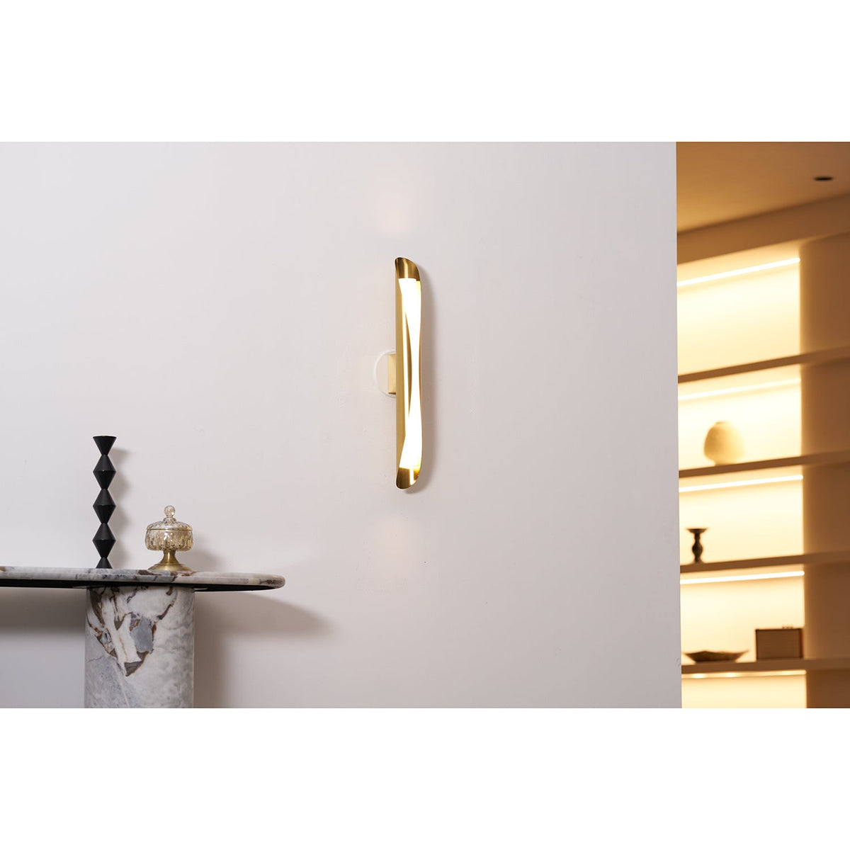 Cocon Wall Lamp – Modern Minimalist Copper & Acrylic LED Wall Sconce