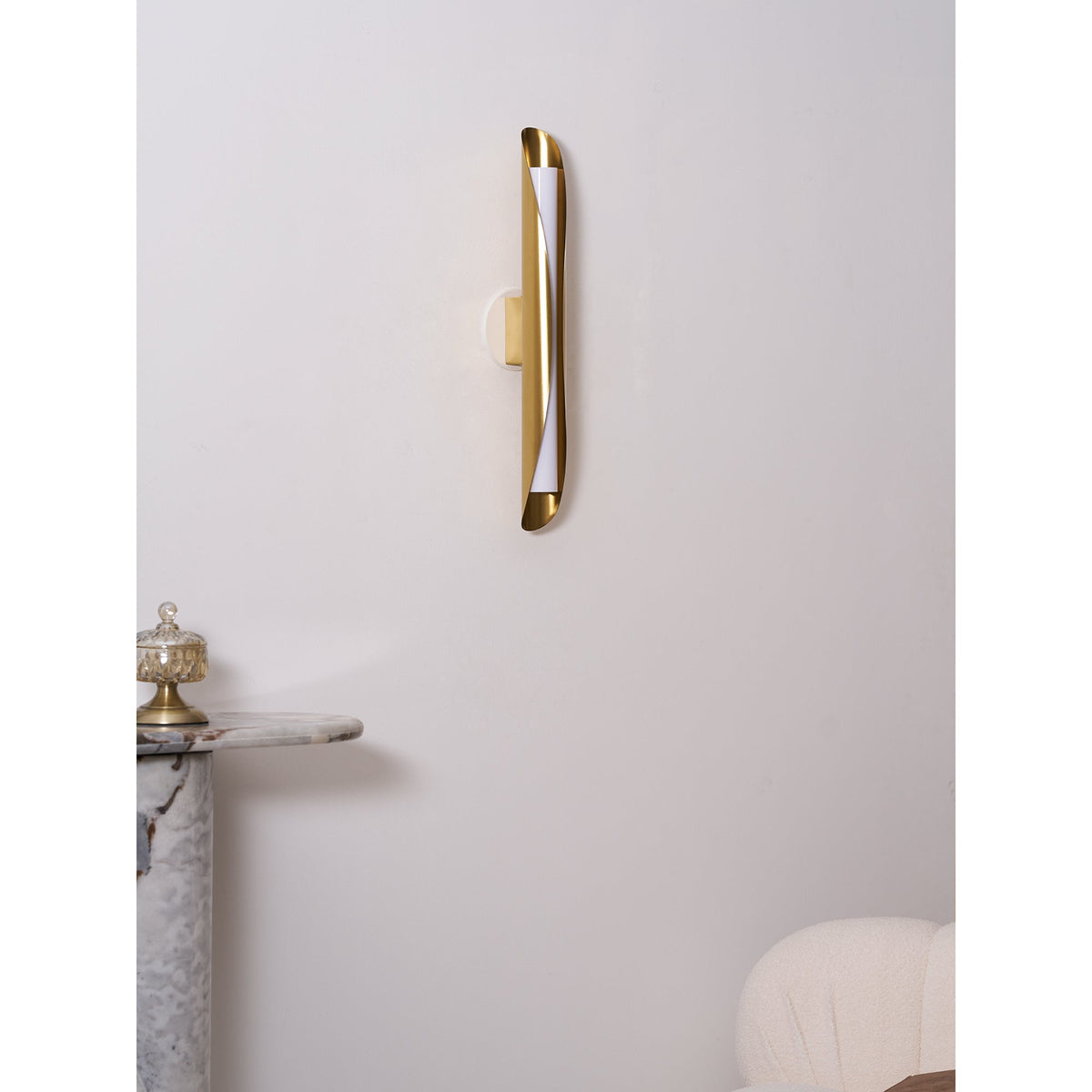 Cocon Wall Lamp – Modern Minimalist Copper & Acrylic LED Wall Sconce
