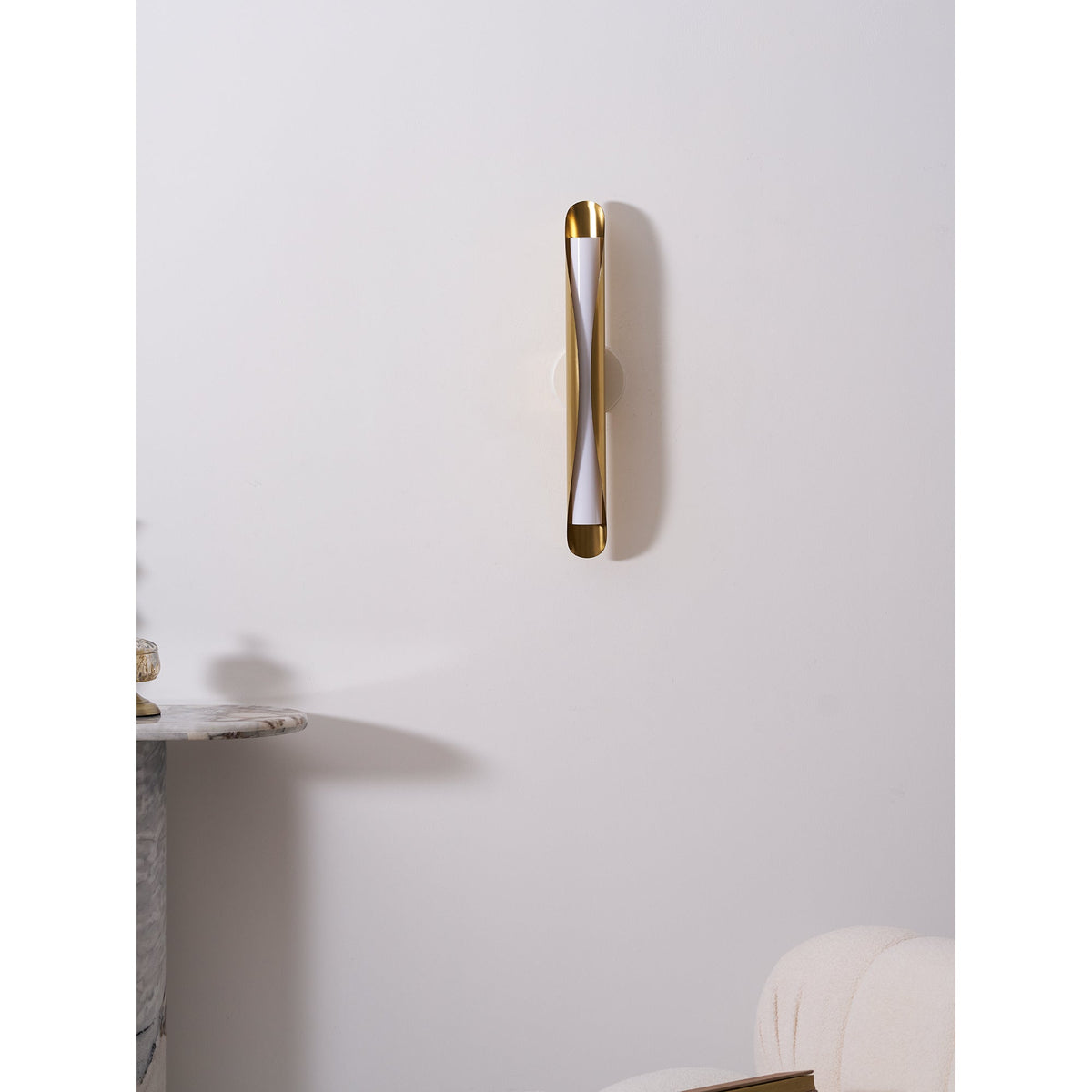 Cocon Wall Lamp – Modern Minimalist Copper & Acrylic LED Wall Sconce