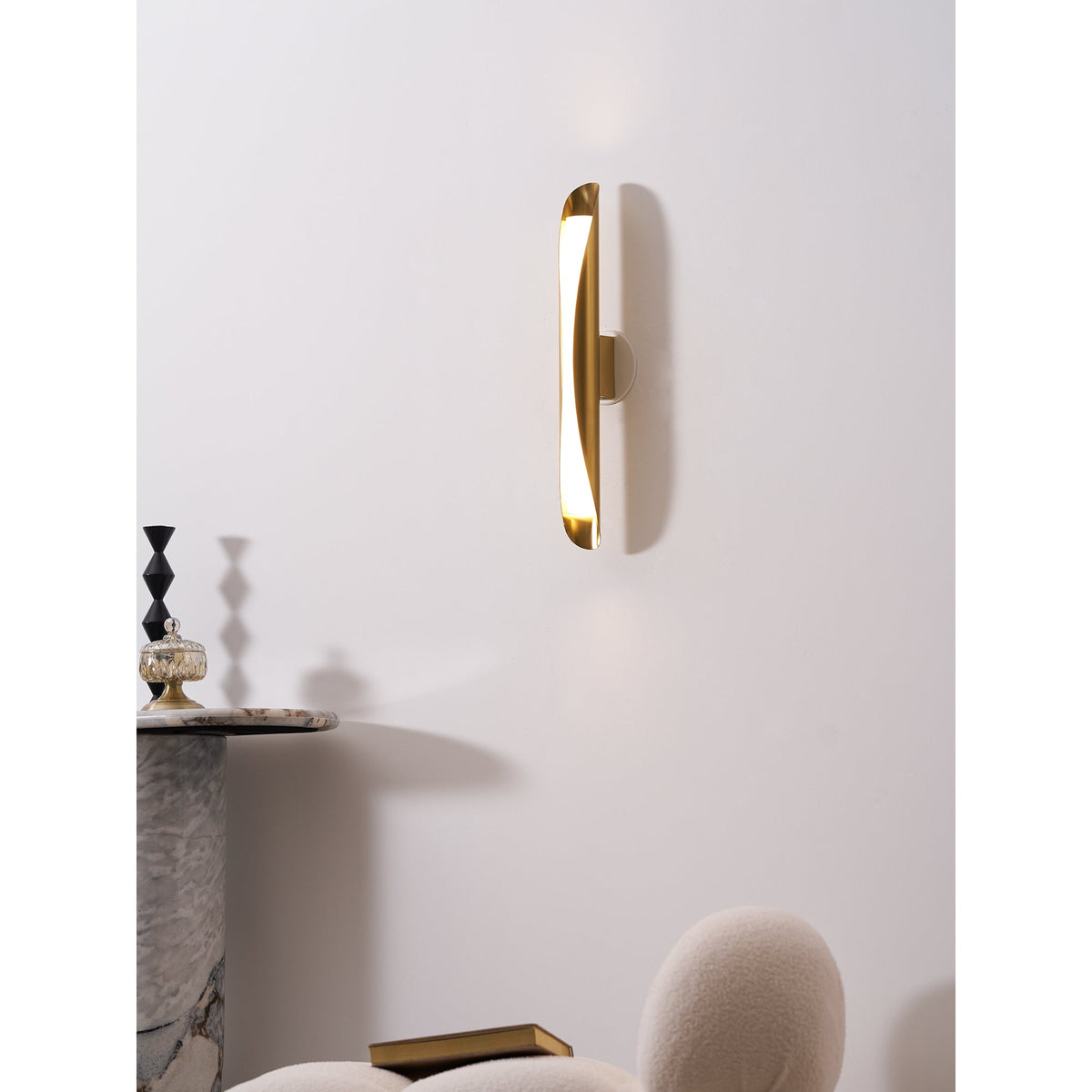 Cocon Wall Lamp – Modern Minimalist Copper & Acrylic LED Wall Sconce