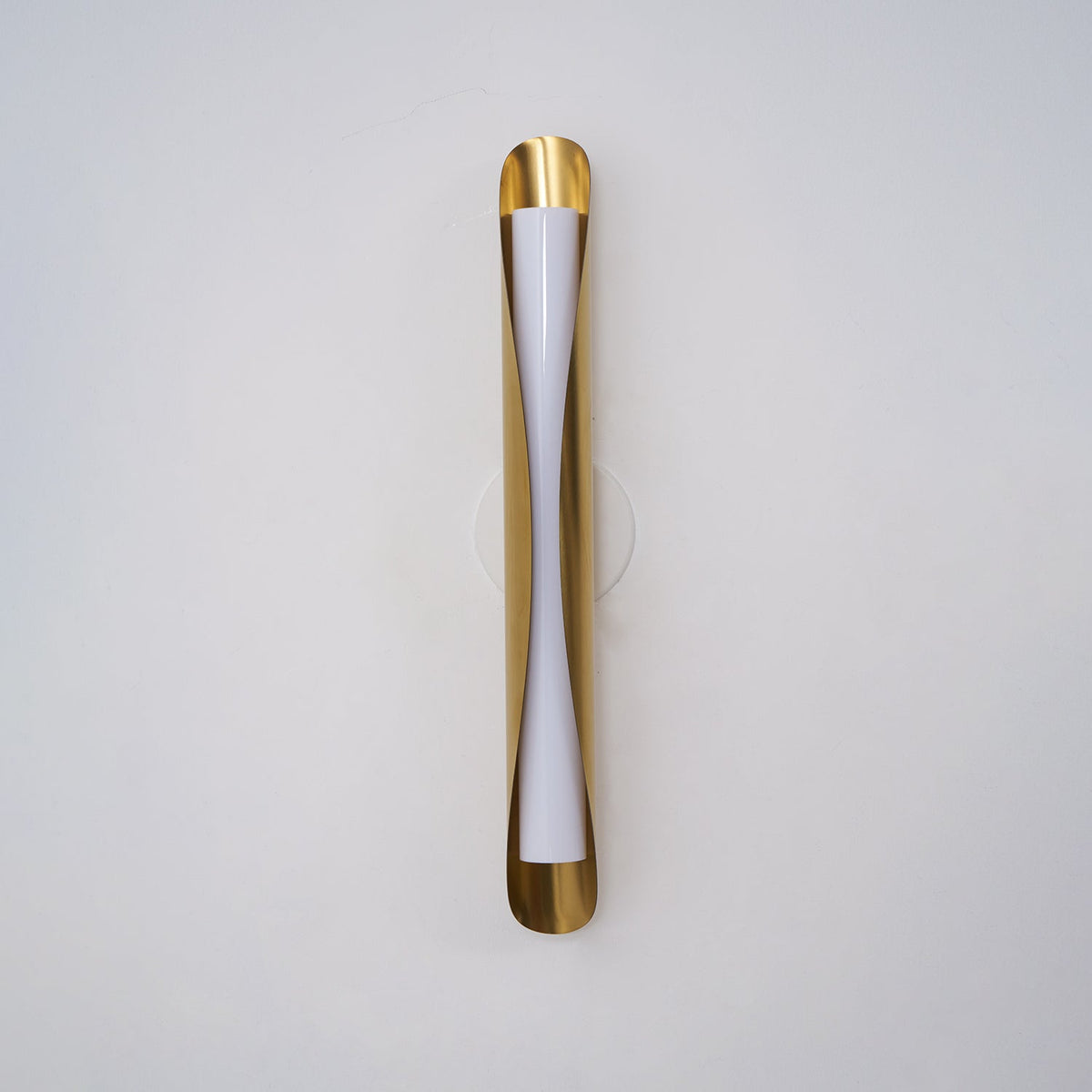 Cocon Wall Lamp – Modern Minimalist Copper & Acrylic LED Wall Sconce