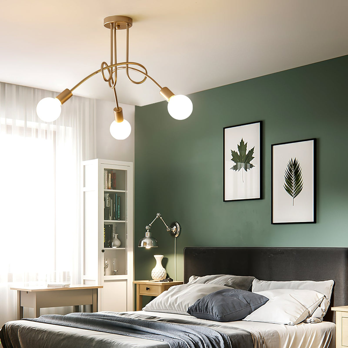 Colonial Sputnik Ceiling Lamp – Low-Profile Brass & Glass Starburst Semi-Flush Mount