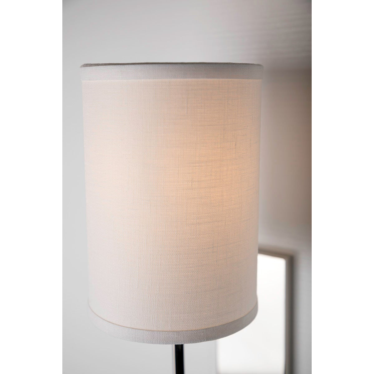 Colton Wall Lamp – Eastern Minimalist Curved Brass & Fabric Sconce