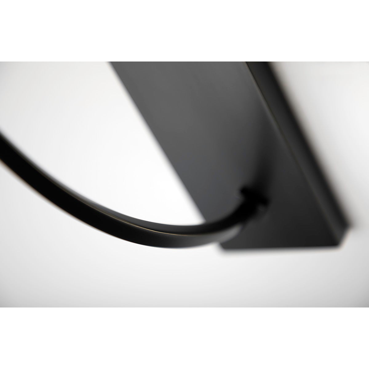 Colton Wall Lamp – Eastern Minimalist Curved Brass & Fabric Sconce
